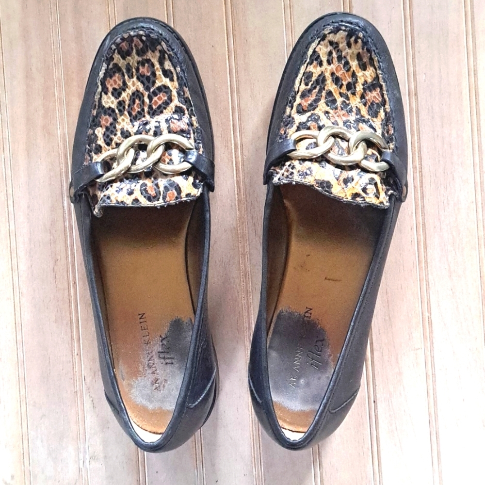 Anne Klein iflex Aklila Classy Leopard & Black Loafers Gold Chain Comfort Dreesy